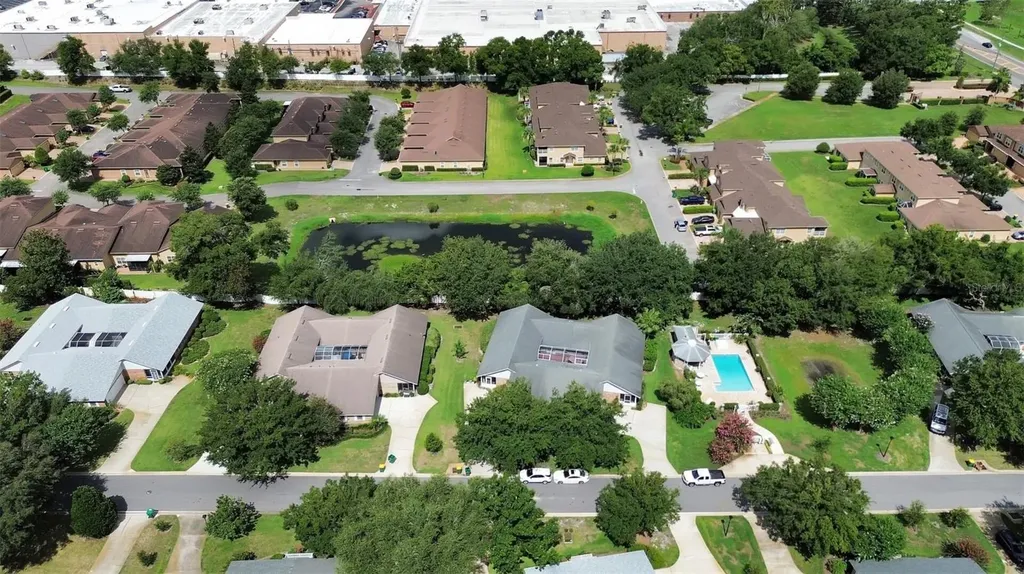 2480 S Glen Eagles Drive Deland FL 32724