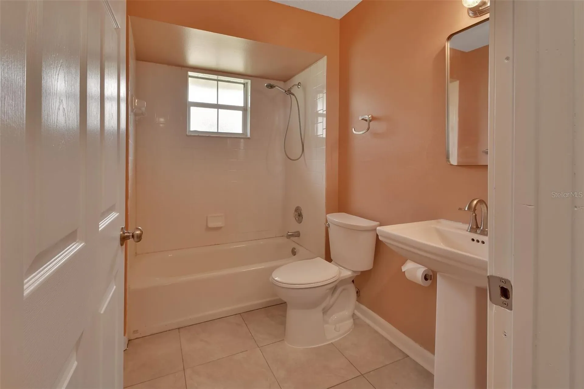 2480 S Glen Eagles Drive Deland FL 32724