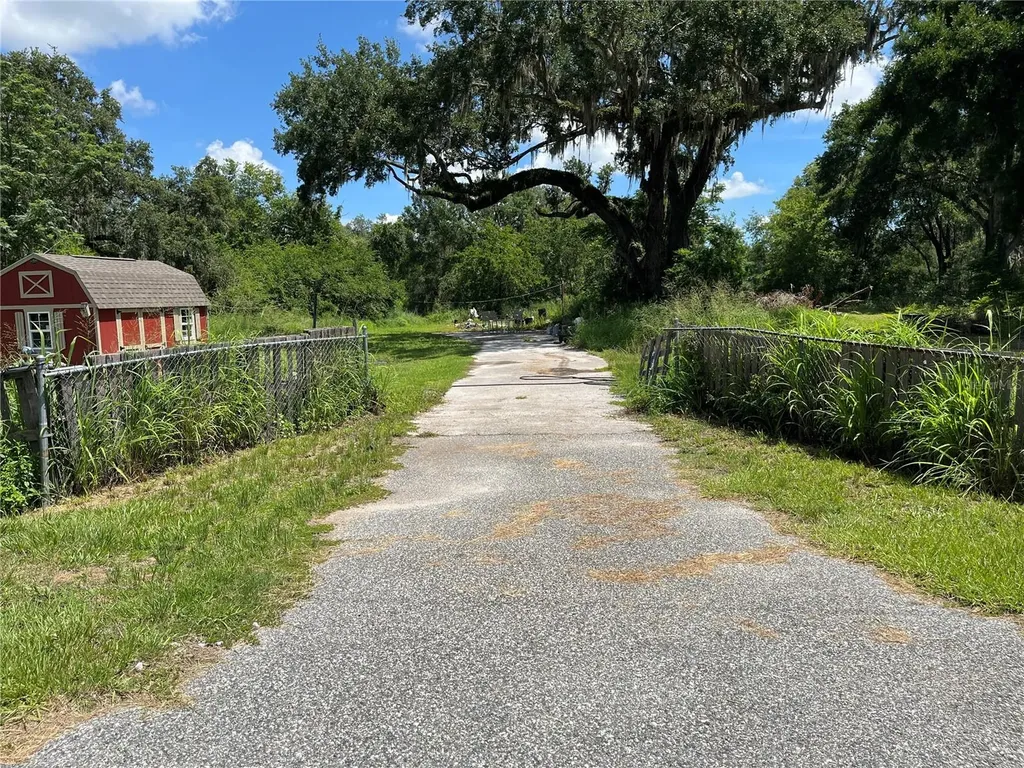 411 Alibrandi Road Leesburg FL 34748
