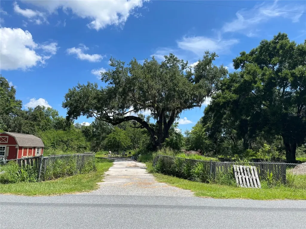 411 Alibrandi Road Leesburg FL 34748