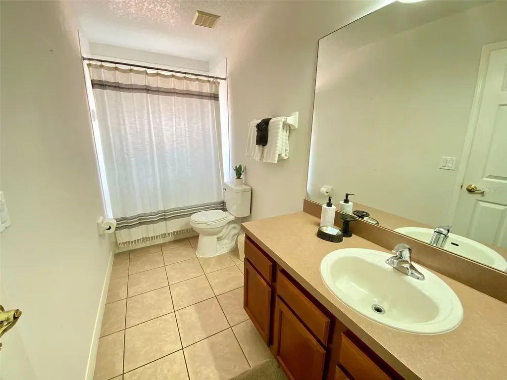 8000 Acadia Estates Court Kissimmee FL 34747