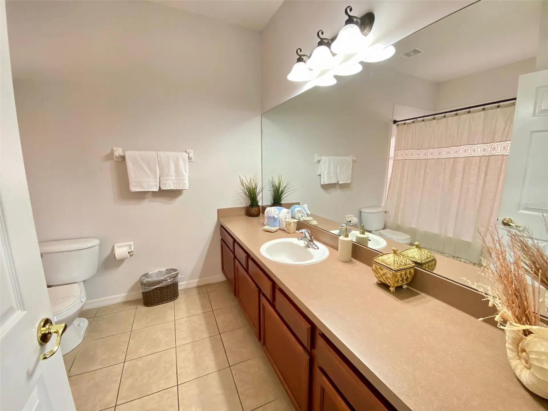 8000 Acadia Estates Court Kissimmee FL 34747