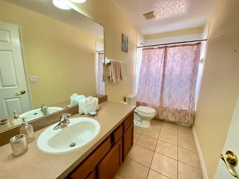 8000 Acadia Estates Court Kissimmee FL 34747