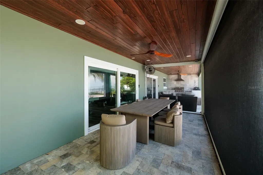 3319 Bayshore Boulevard NE St Petersburg FL 33703