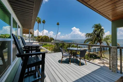 3319 Bayshore Boulevard NE St Petersburg FL 33703