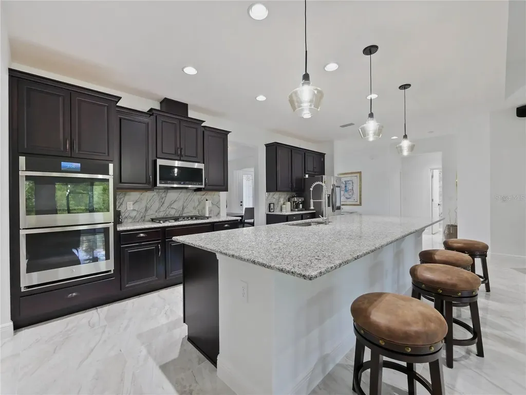 5264 Obsidian Gate Drive Mount Dora FL 32757