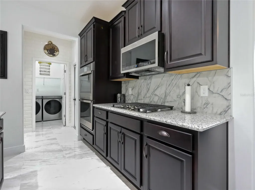 5264 Obsidian Gate Drive Mount Dora FL 32757