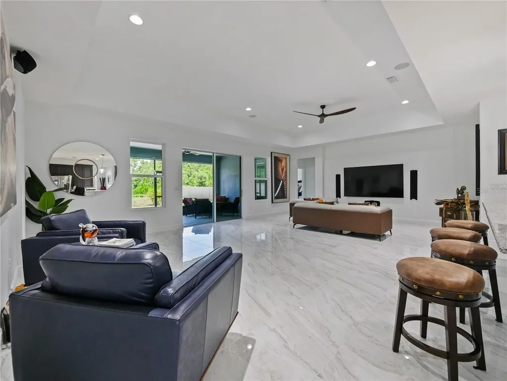 5264 Obsidian Gate Drive Mount Dora FL 32757