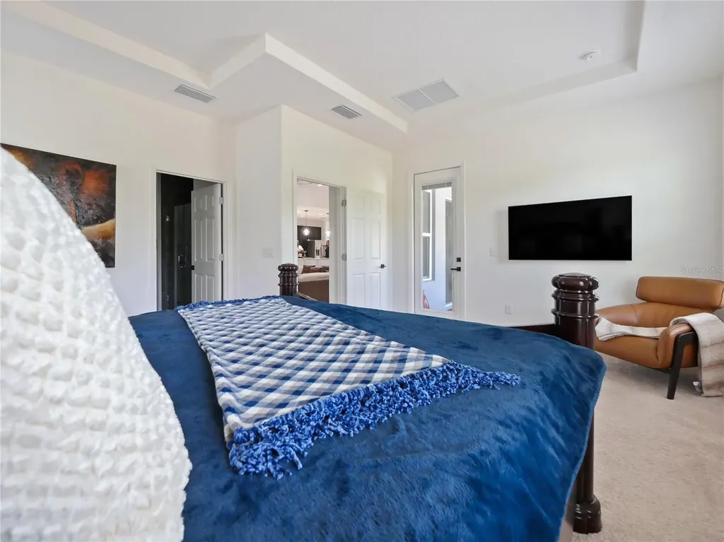 5264 Obsidian Gate Drive Mount Dora FL 32757