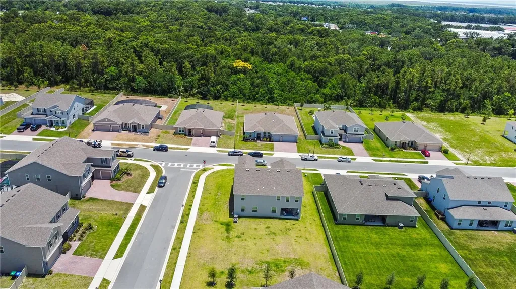 5264 Obsidian Gate Drive Mount Dora FL 32757