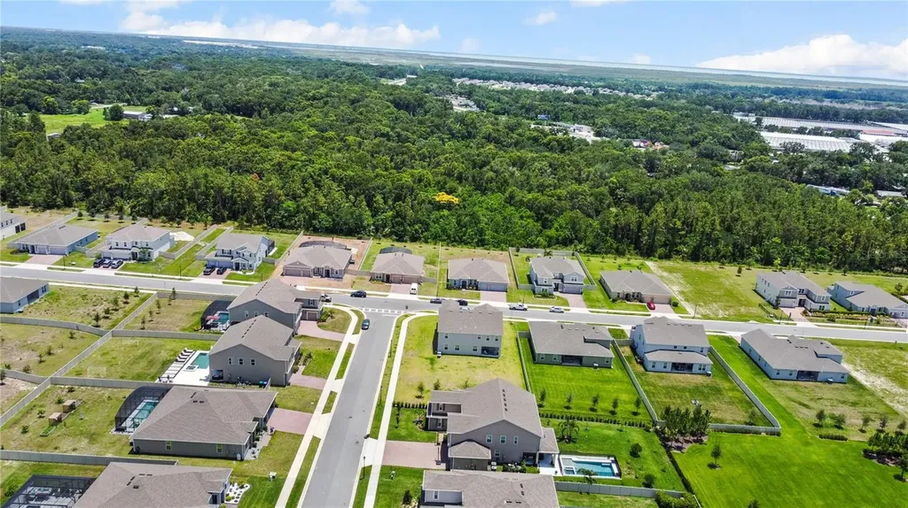 5264 Obsidian Gate Drive Mount Dora FL 32757