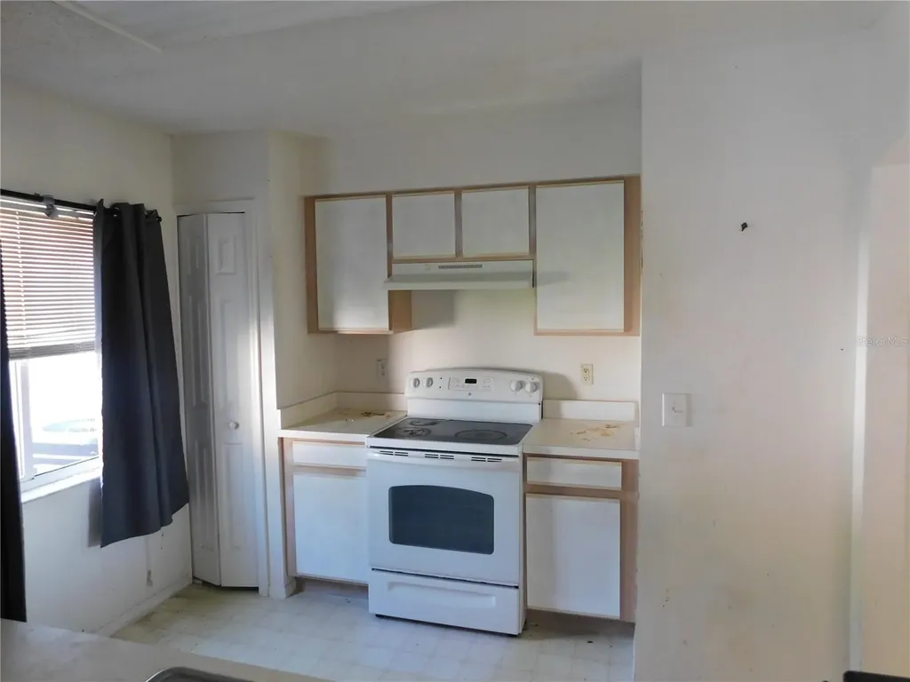 846 Burlwood Street Brandon FL 33511