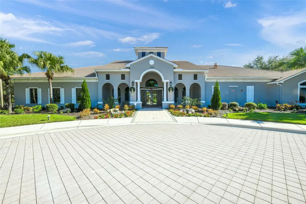 4443 Kariba Lake Terrace Sarasota FL 34243