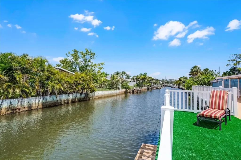 13901 Old Dixie Highway Hudson FL 34667