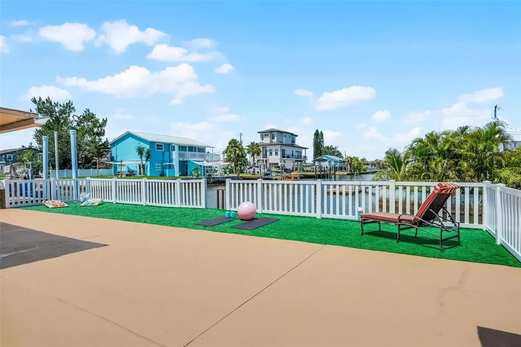 13901 Old Dixie Highway Hudson FL 34667