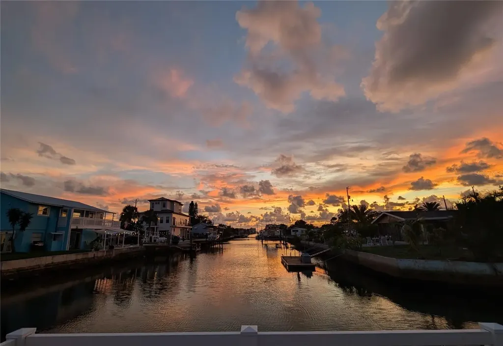 13901 Old Dixie Highway Hudson FL 34667