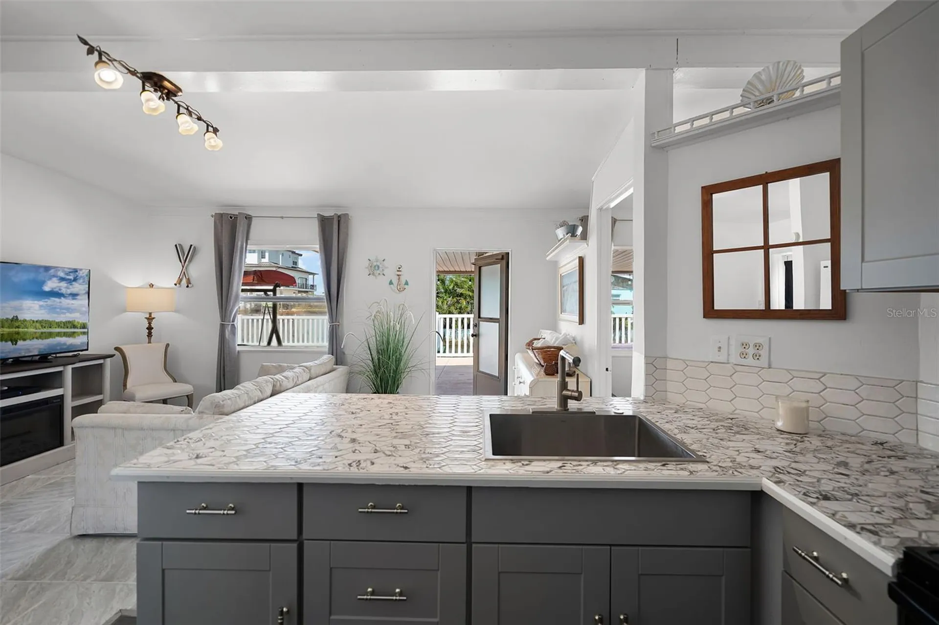 13901 Old Dixie Highway Hudson FL 34667