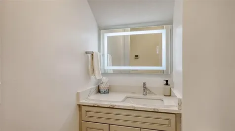 2410 Prospect Street Sarasota FL 34239