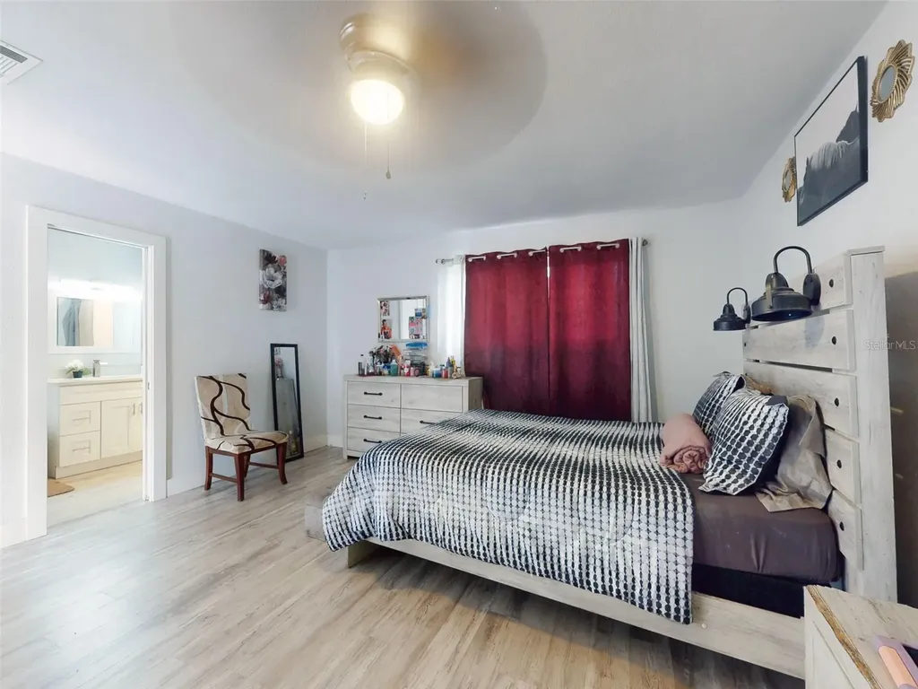 5476 W Bayshore Drive Port Orange FL 32127