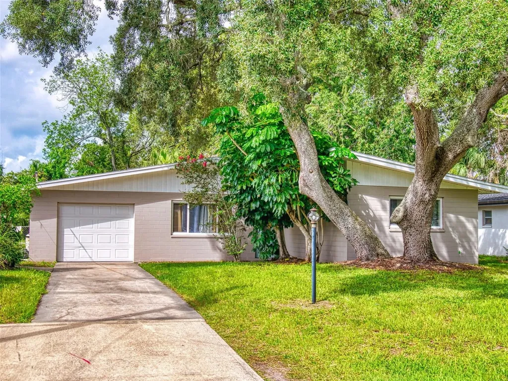 5476 W Bayshore Drive Port Orange FL 32127