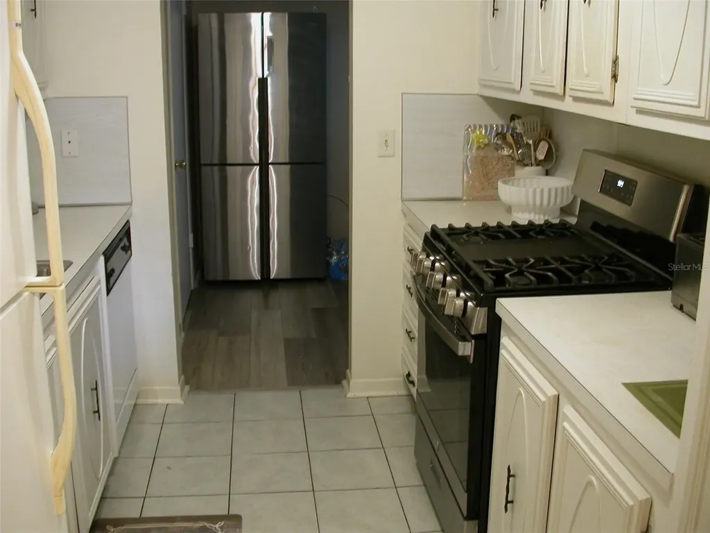5217 81st Street N St Petersburg FL 33709
