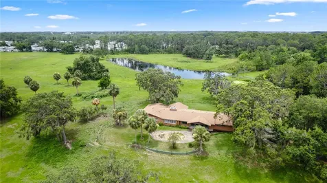 11522 Dead River Road Tavares FL 32778