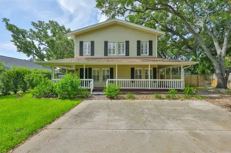 3906 W San Luis Street Tampa FL 33629