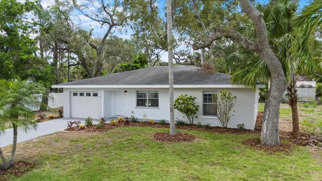 1826 2nd Avenue E Bradenton FL 34208