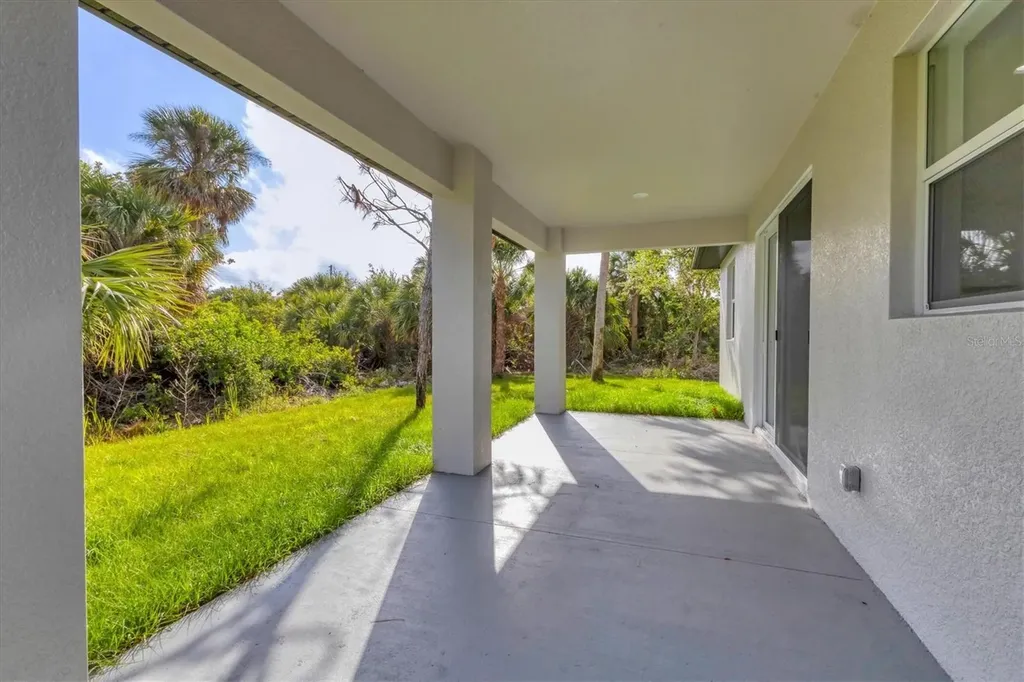 405 Sunset Road N Rotonda West FL 33947