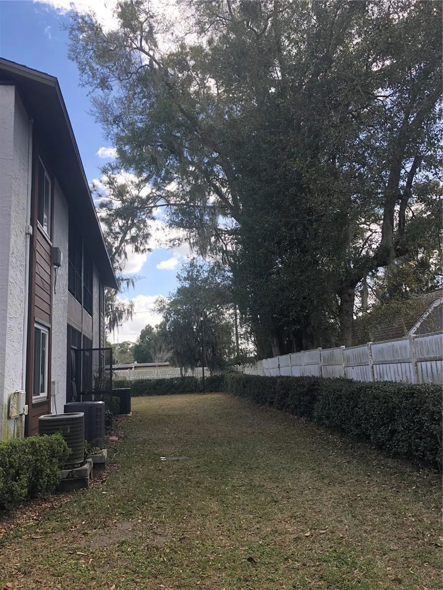 39132 County Road 54 Road Zephyrhills FL 33542
