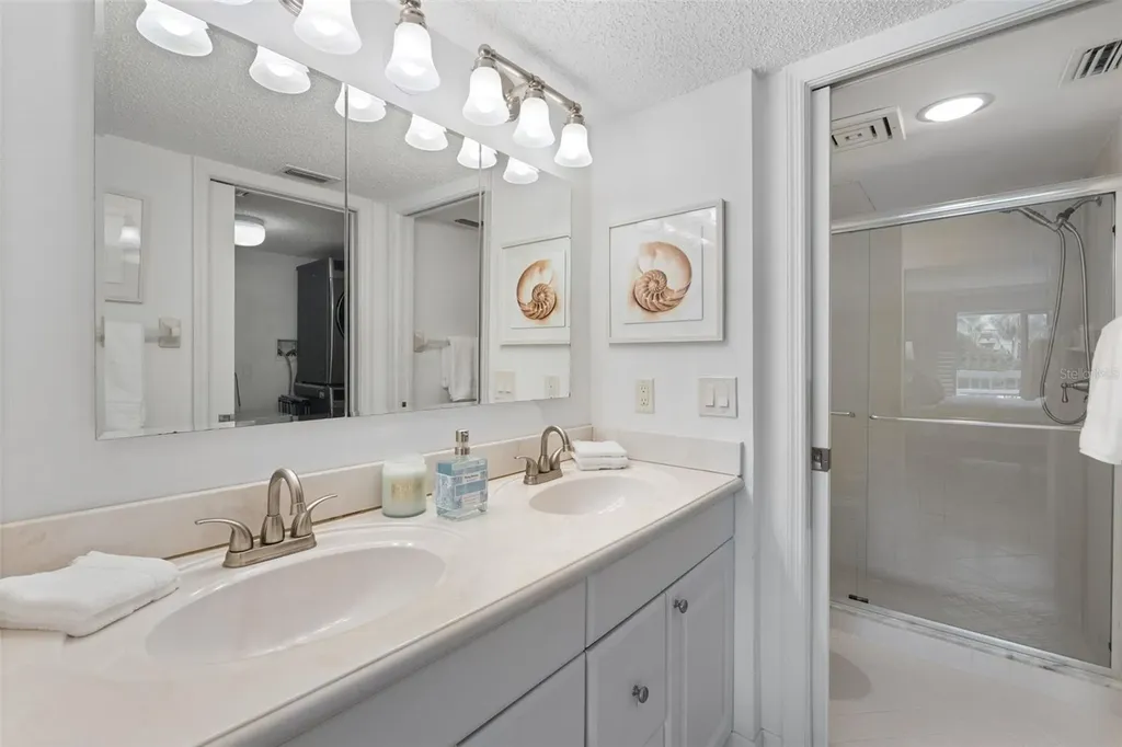 1269 Dockside Place Sarasota FL 34242