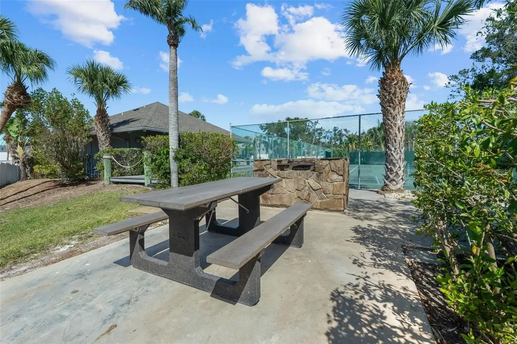 1269 Dockside Place Sarasota FL 34242