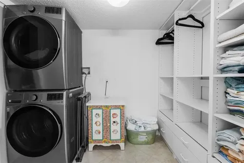 1269 Dockside Place Sarasota FL 34242