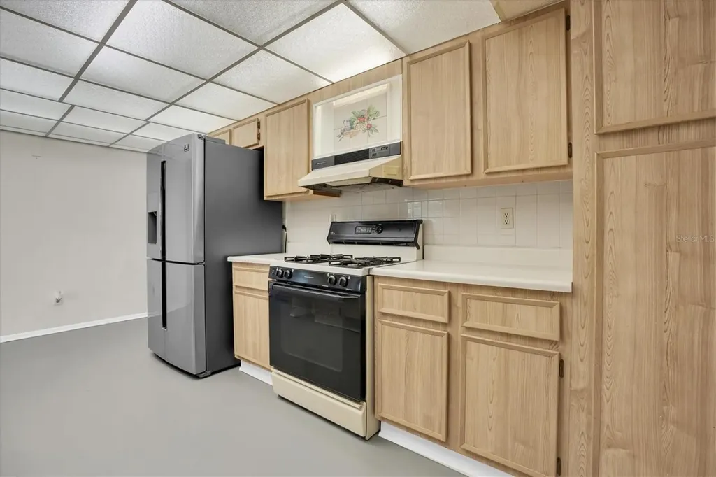 8198 Terrace Garden Drive St Petersburg FL 33709