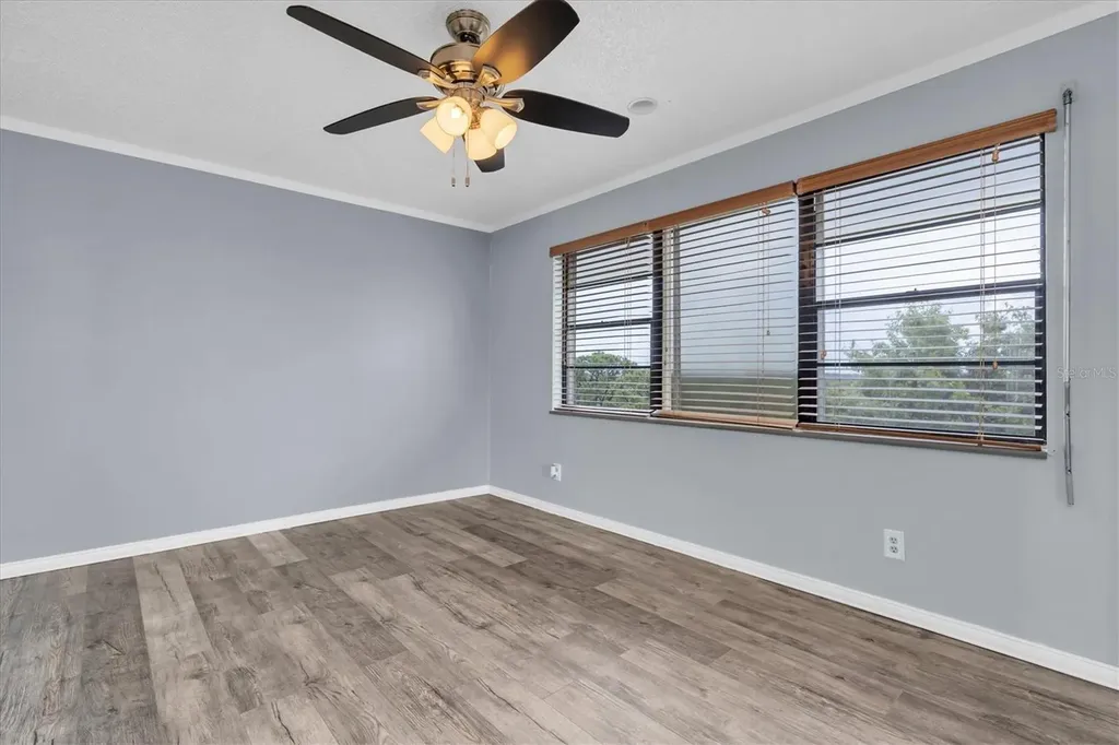 8198 Terrace Garden Drive St Petersburg FL 33709
