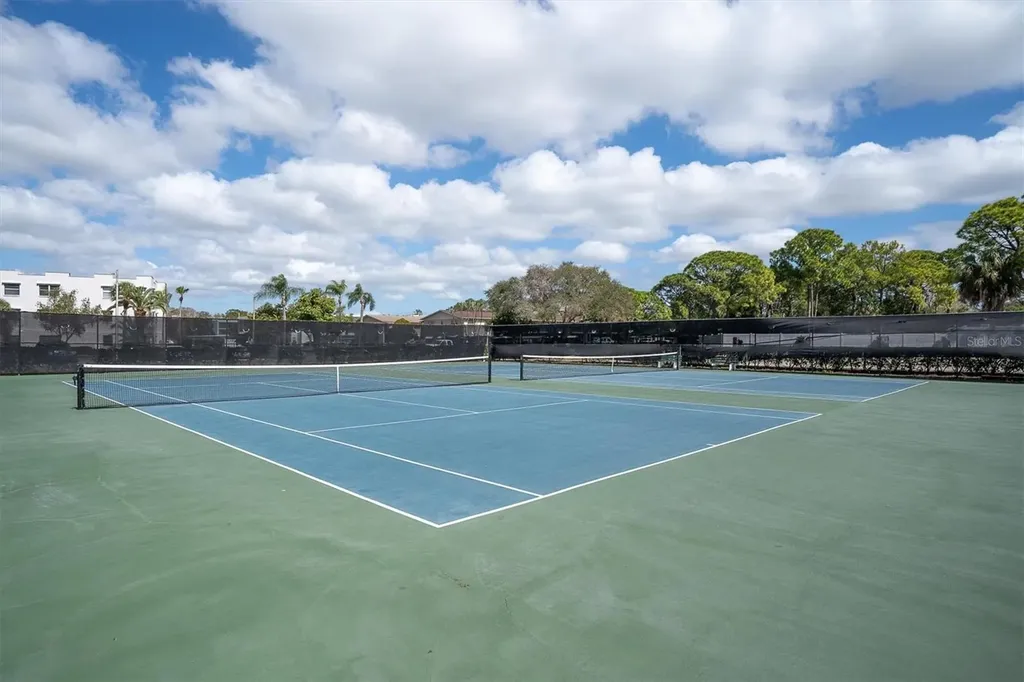 8198 Terrace Garden Drive St Petersburg FL 33709