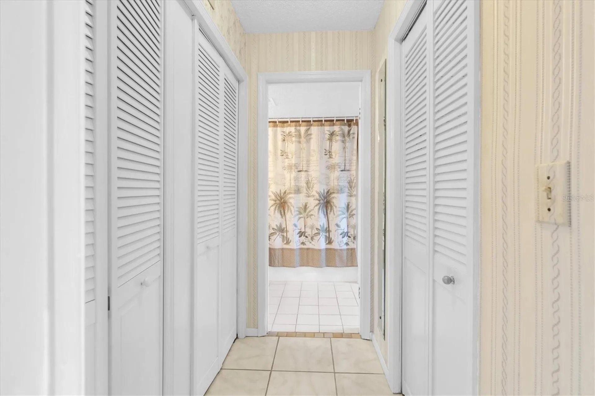 8198 Terrace Garden Drive St Petersburg FL 33709