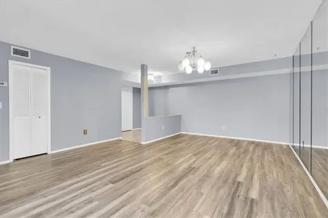 8198 Terrace Garden Drive St Petersburg FL 33709