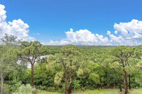 8198 Terrace Garden Drive St Petersburg FL 33709