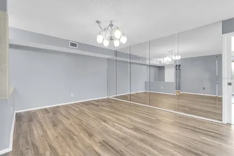 8198 Terrace Garden Drive St Petersburg FL 33709