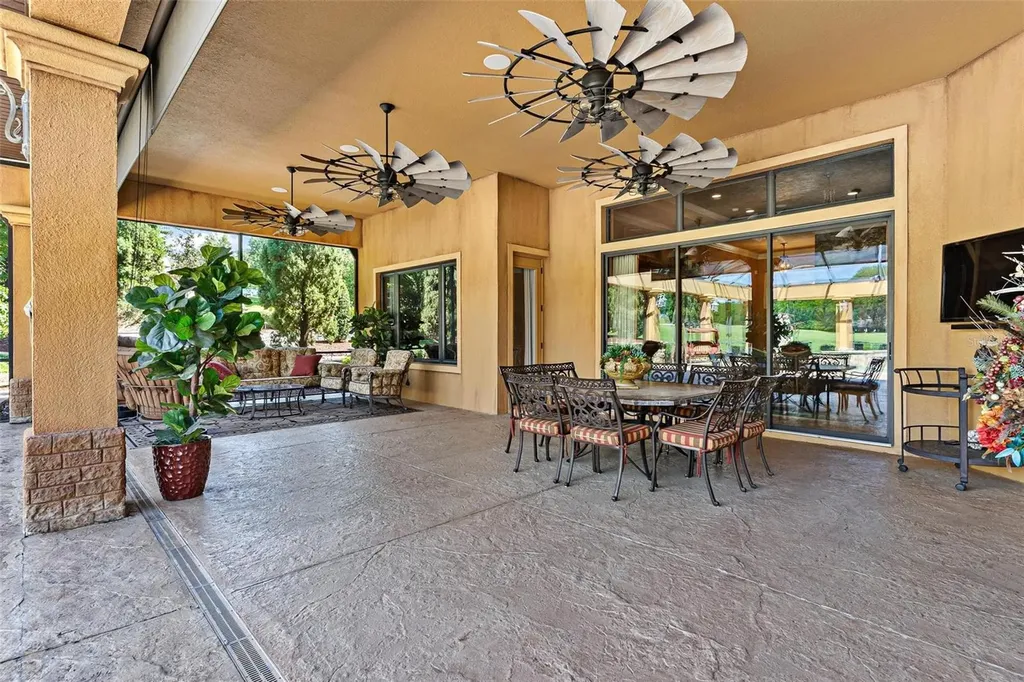 5235 Greens Drive Lady Lake FL 32159
