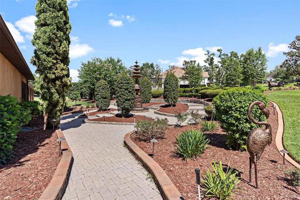 5235 Greens Drive Lady Lake FL 32159