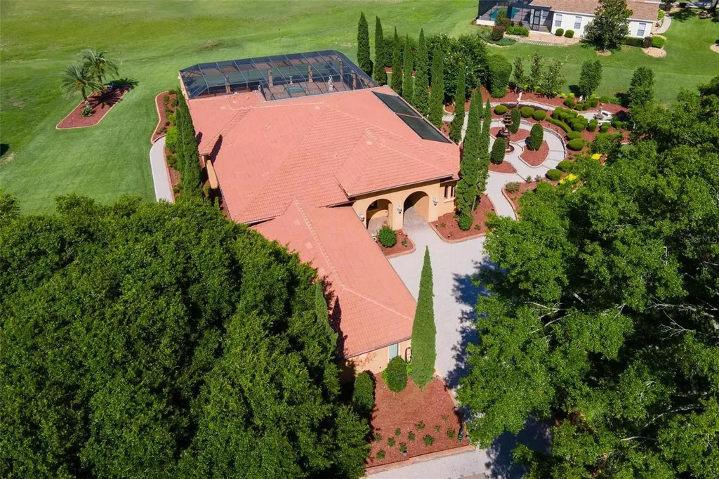 5235 Greens Drive Lady Lake FL 32159