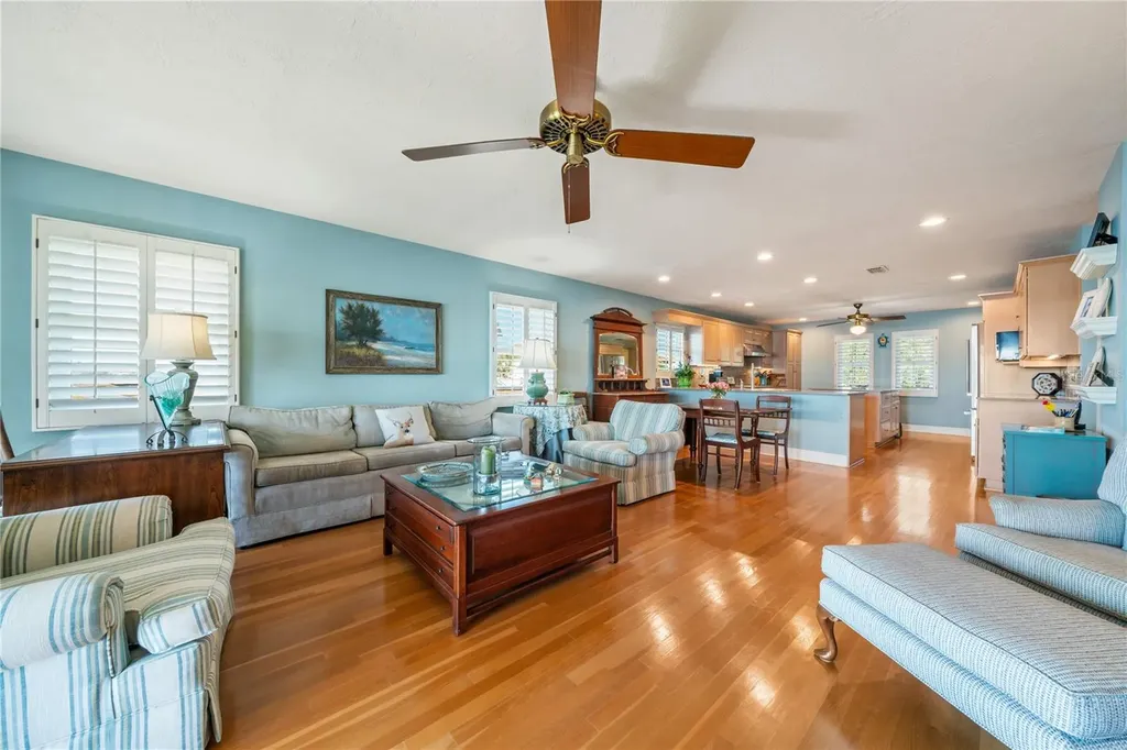 6663 Bayou Grande Boulevard NE St Petersburg FL 33702