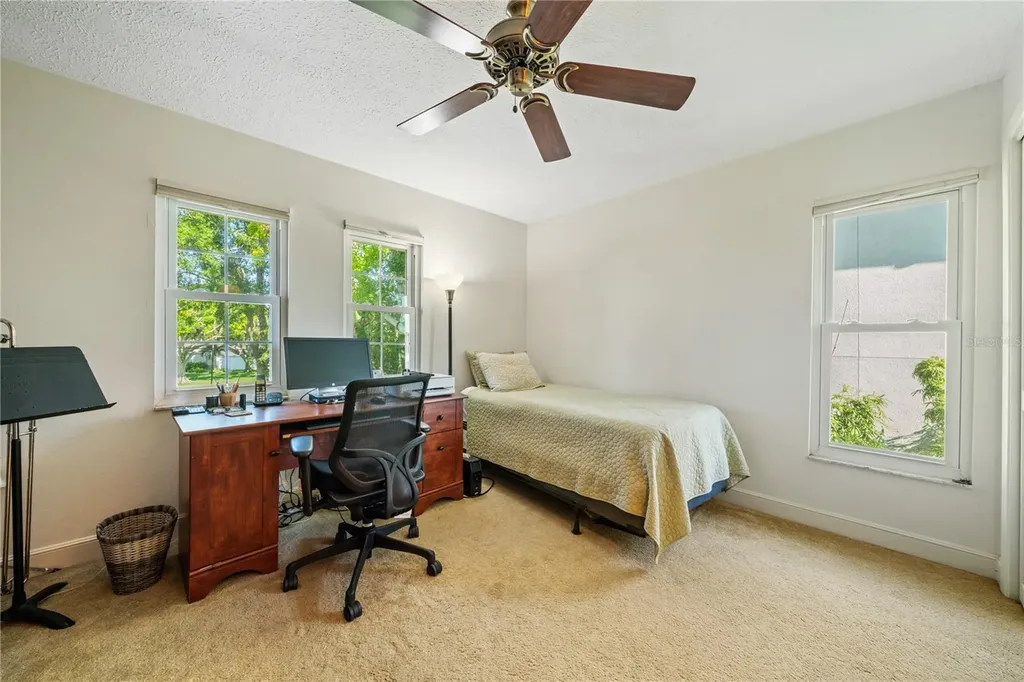 6663 Bayou Grande Boulevard NE St Petersburg FL 33702