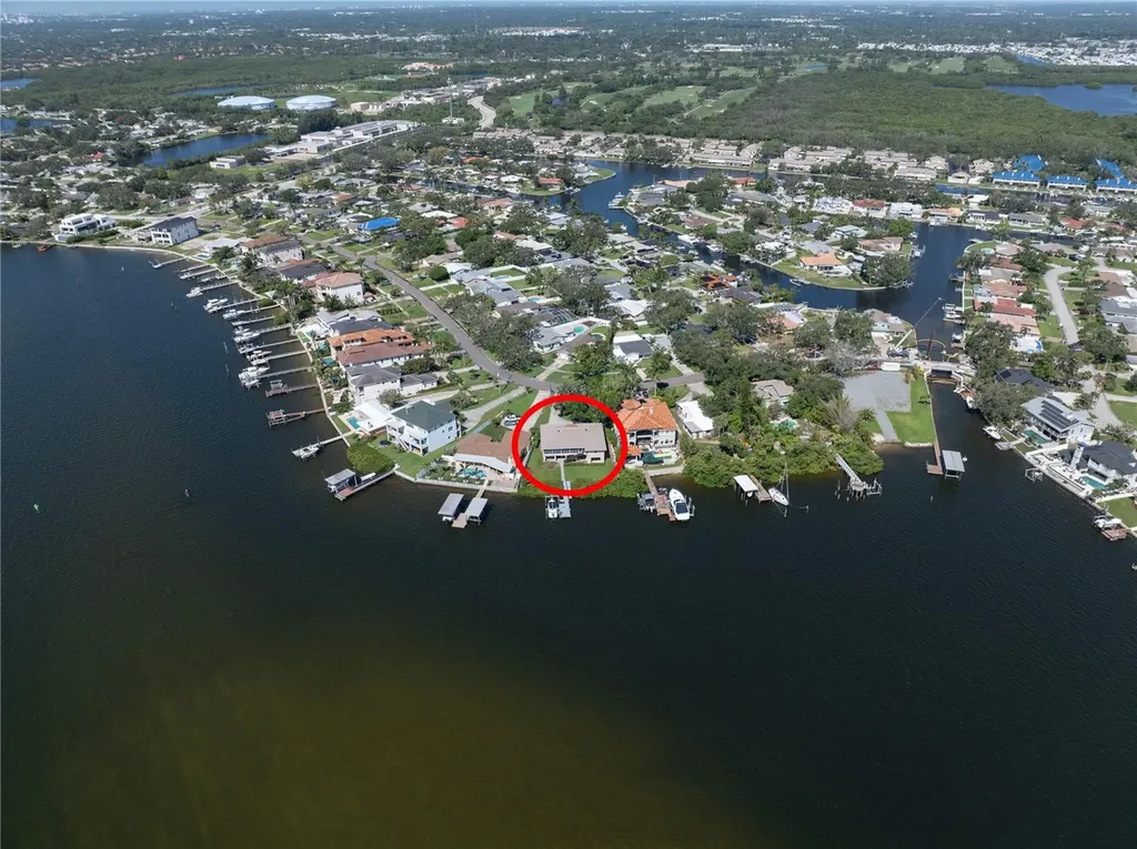 6663 Bayou Grande Boulevard NE St Petersburg FL 33702