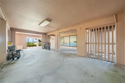 6663 Bayou Grande Boulevard NE St Petersburg FL 33702