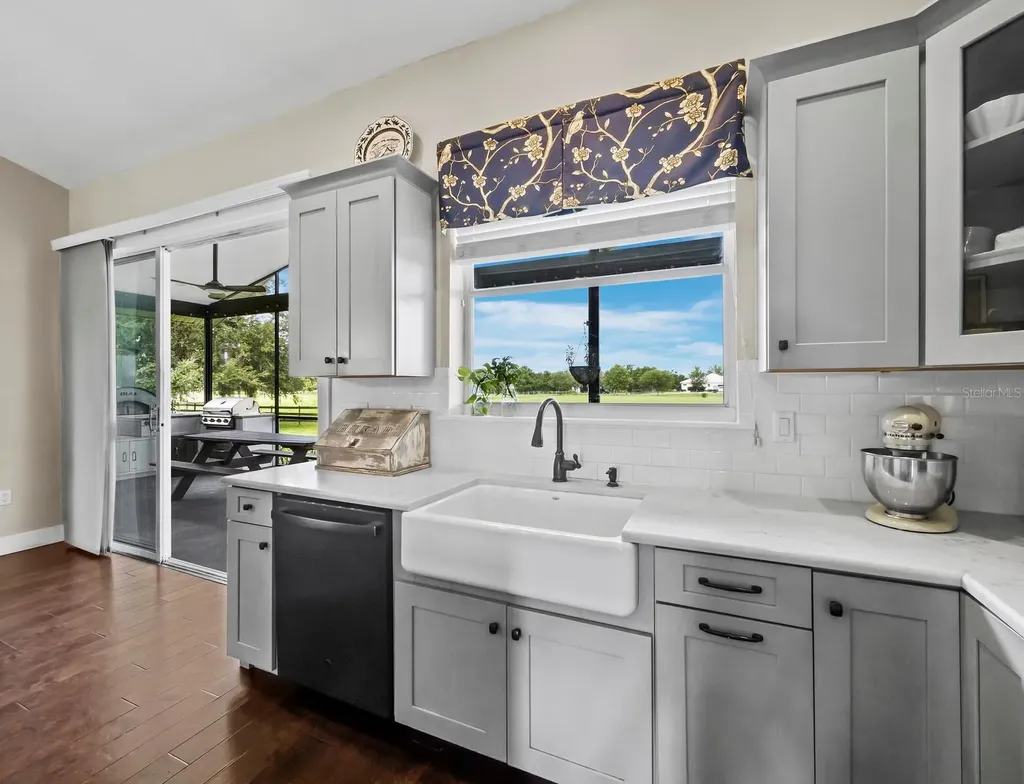 3100 Lena Lane Sarasota FL 34240