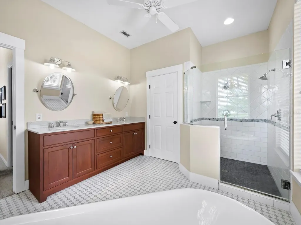 3100 Lena Lane Sarasota FL 34240