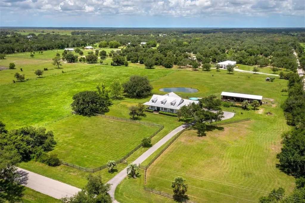 3100 Lena Lane Sarasota FL 34240